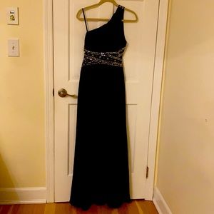One shoulder dress w/ black/silver beads & sequins